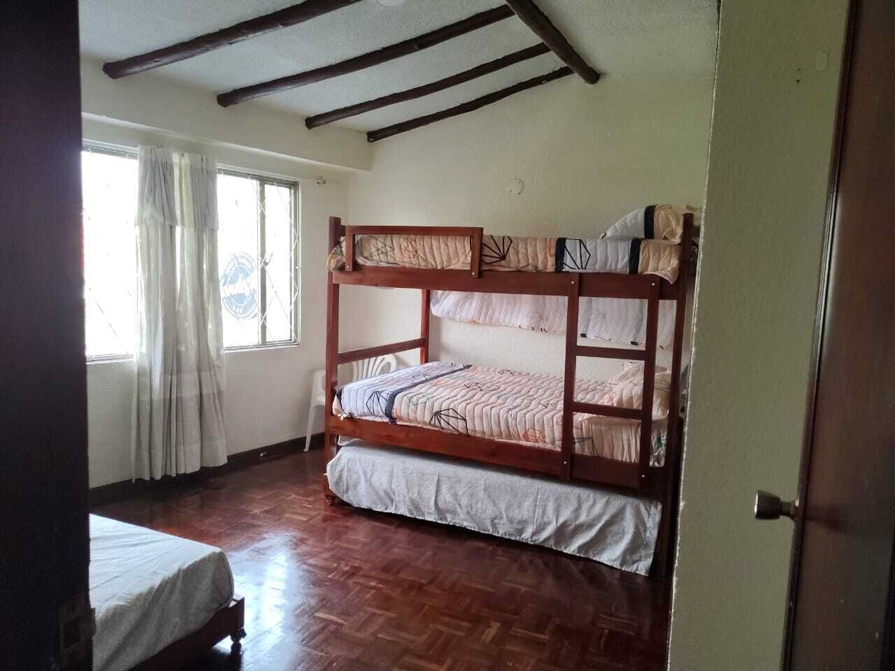 3 bedrooms, WiFi, bed sheets