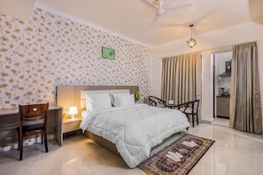 1 bedroom, iron/ironing board, WiFi