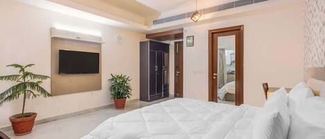 1 dormitorio, tabla de planchar con plancha, wifi