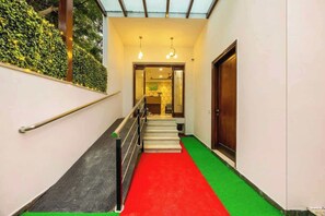Interior - Eco-chic oasis in the city/w Garden (Gurugram)