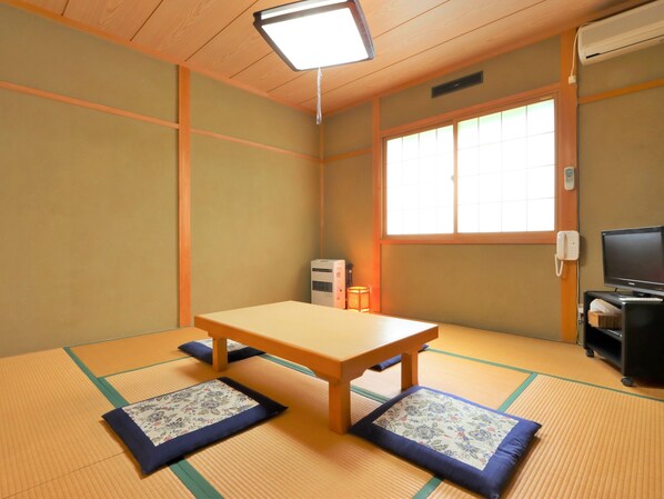 Japanese Style Room (8 tatami size), Non Smoking