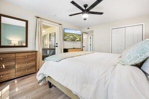 Condo, 2 Bedrooms