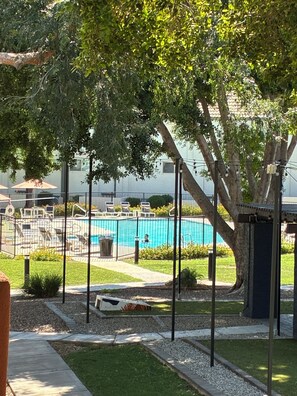 Utomhuspool