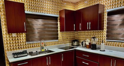 Newly renovated  2-bedroom house in Ghana-Accra Solar Power NO Blackout