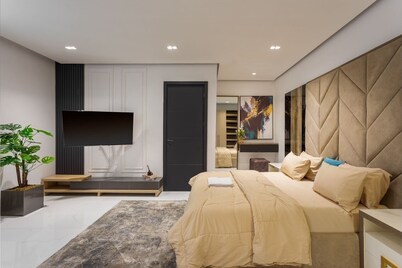 Luxury All-Round Stay | Perfect for Families, Business & Leisure Travelers