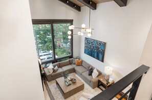 Téléviseur, foyer