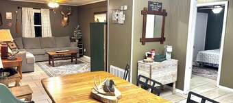 White River Lodge. 1 mile to White River and five miles north of Hurricane WMA