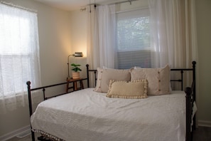 2 Schlafzimmer, kostenloses WLAN, Bettwäsche