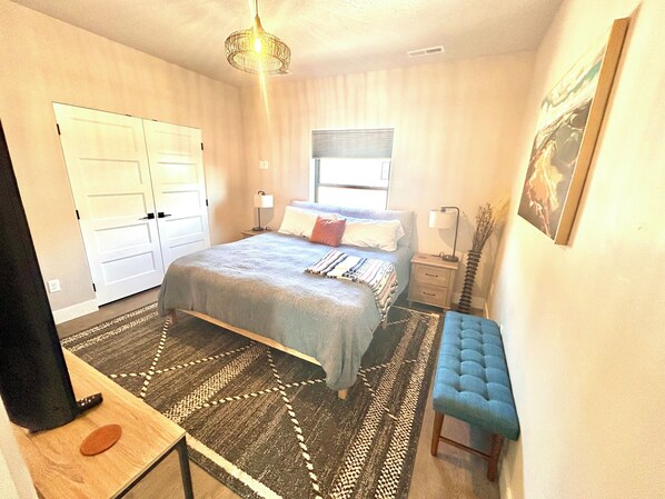 2 Schlafzimmer, Bügeleisen/Bügelbrett, WLAN, Bettwäsche