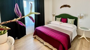 Habitació individual | Escriptori, espai de treball apte per a portàtils i cortines opaques 