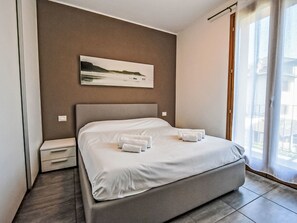 2 bedrooms, internet