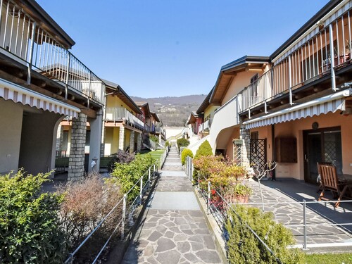 Endine Pool Apartment by Interhome