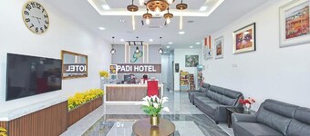 ปาดี โรงแรม อลอร์ เซตาร์ (เซลฟ์ เช็คอิน)