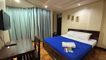 Kamar Double Standar | 1 kamar tidur, meja kerja, setrika/meja setrika, dan Wi-Fi gratis