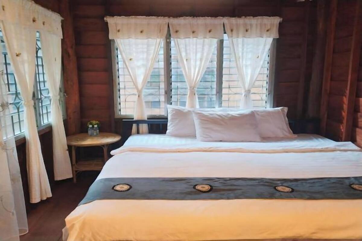 Wifi gratis y ropa de cama