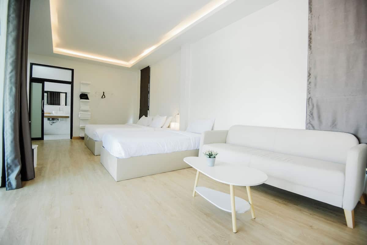 Family Room | Free WiFi, bed sheets