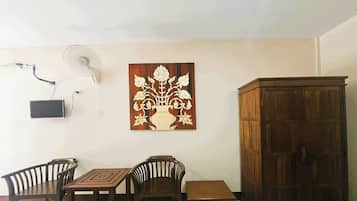 Superior Twin Room | Free WiFi, bed sheets