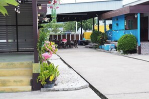 Reception - Ton Hom Pool Party (Hua Hin)