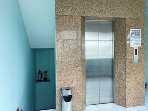 Elevator