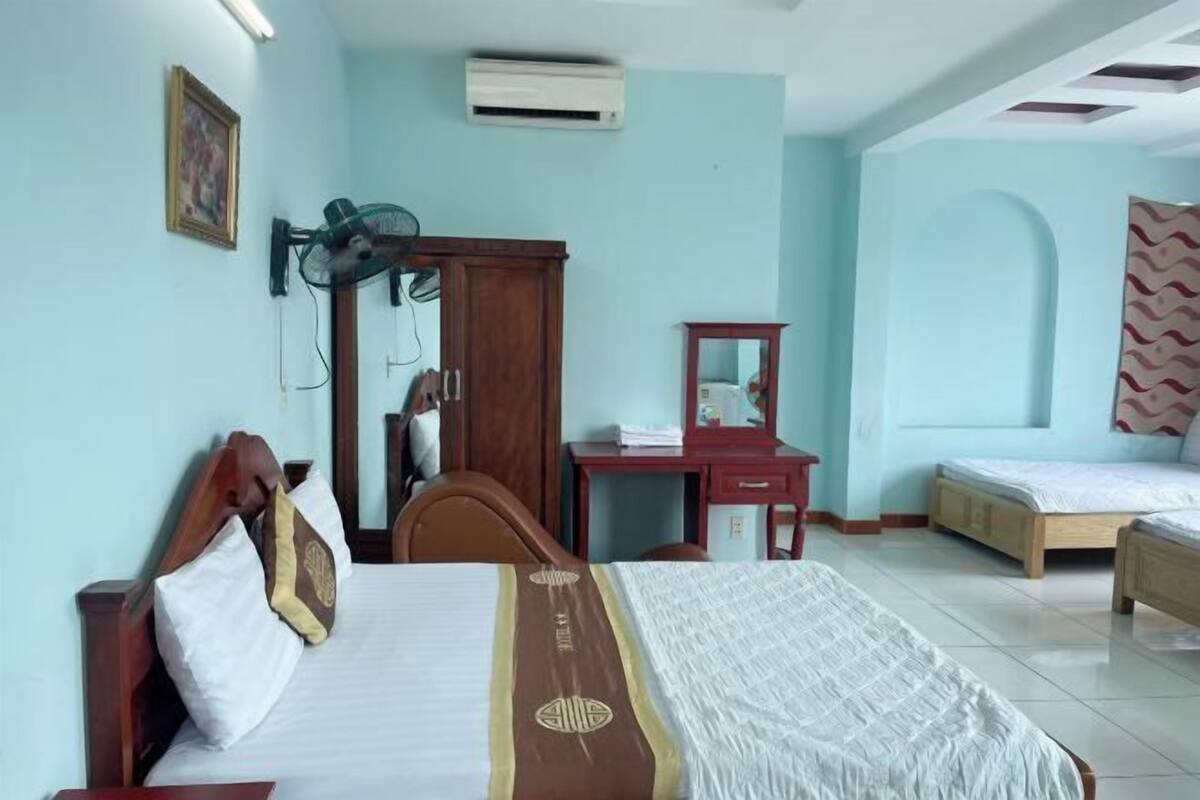 1 bedroom, free WiFi, bed sheets