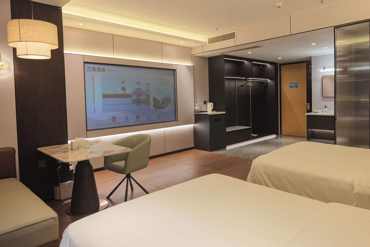 Family Quadruple Room