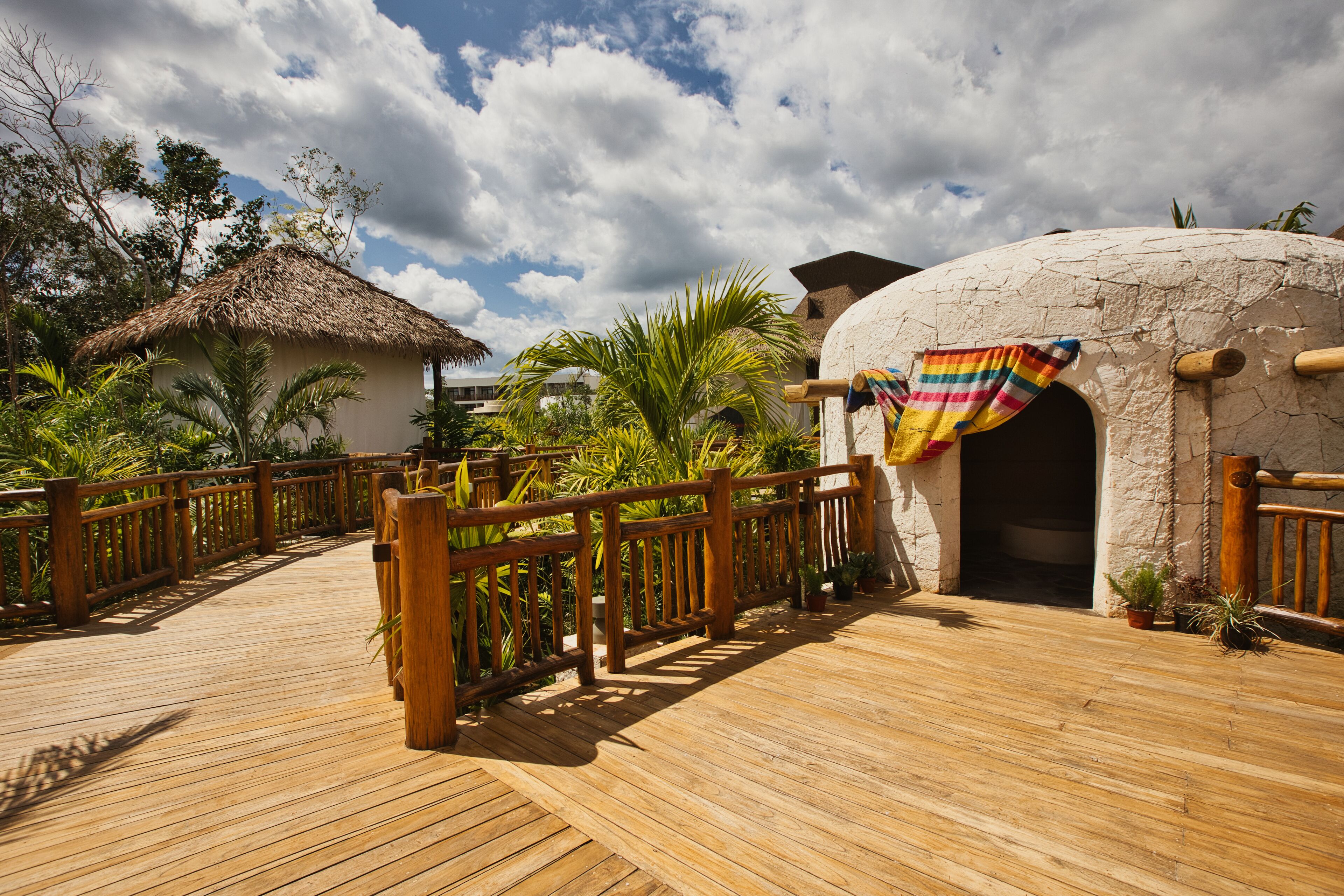 Hotel Mundo Maya Chichén Itzá - Latest Reviews, Deals & Photos