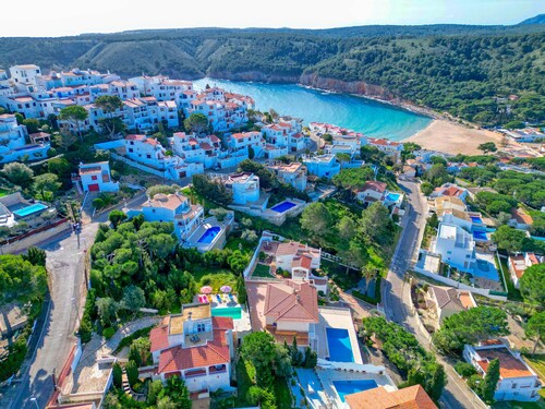 SPECTACULAR VILLA WITH PRIVATE POOL IN MONTGÓ, L'ESCALA