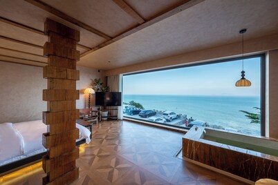 Qingdao Innland sea-view designer