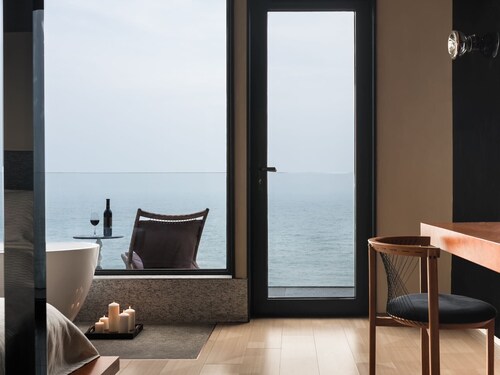 Qingdao Innland sea-view designer