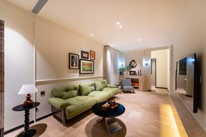 Family Studio Suite, Sea View