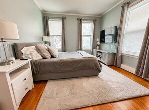 2 bedrooms, iron/ironing board, WiFi, bed sheets - Southie Condo - Near Subway - Bring Pets - Pool Table (Boston)