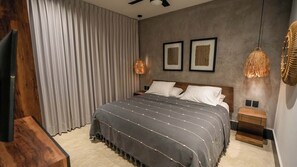 3 bedrooms, WiFi, bed sheets - Casa Serena: Oasis in front of the Caribbean with Pool and Terrace (Isla Mujeres)