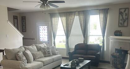 Great, Cozy and Spacious House