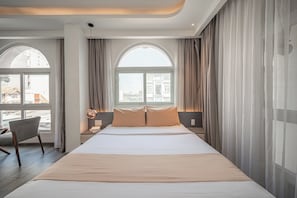 Executive Double Room, City View