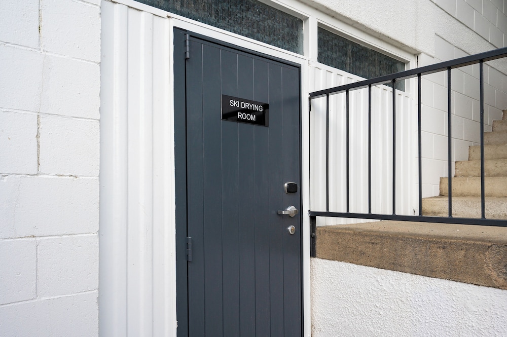 Luxe Suites & Apartments photo 7