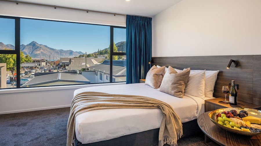 Luxe Suites and Apartments