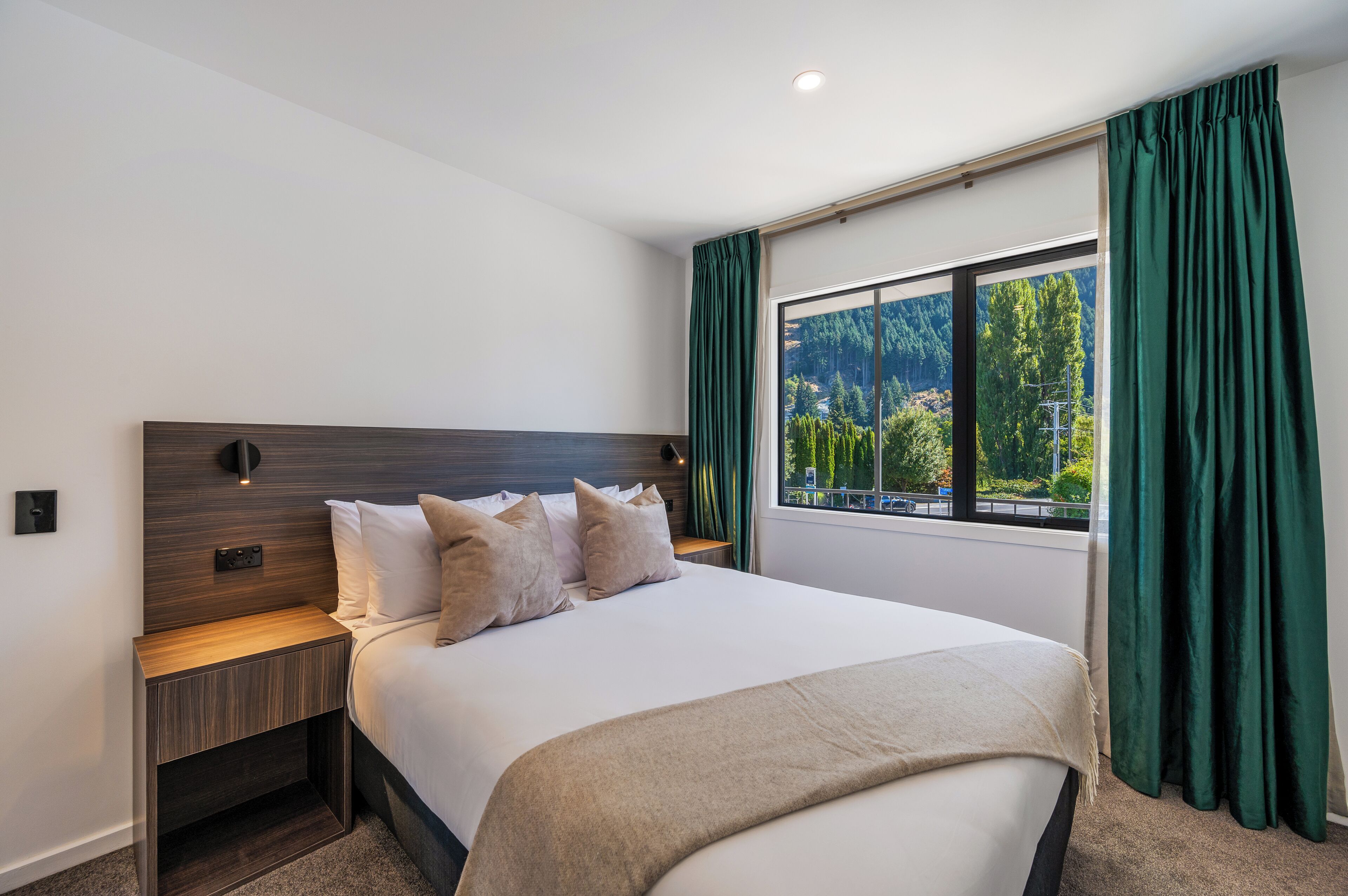 Photo - Luxe Suites & Apartments