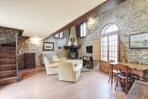 TV, table tennis, books, offices