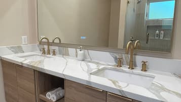 Handdoeken, zeep, toiletpapier