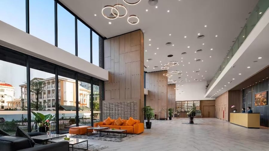 เพนท์สตูดิโอ เวสต์ เลค บาย Emily in Town