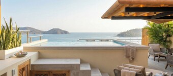 Luxury Penthouse at Aura del Mar
