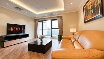 Superior Apartment, 3 Bedrooms, Kitchen, City View | City view