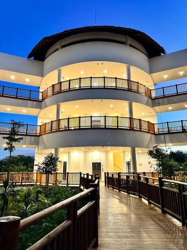 Hotel Mundo Maya Edzná