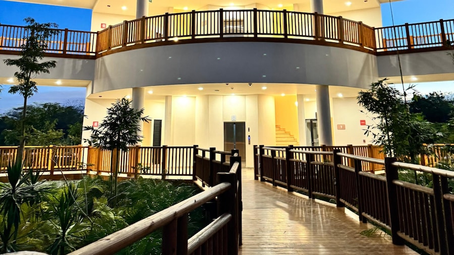 Hotel Mundo Maya Edzná