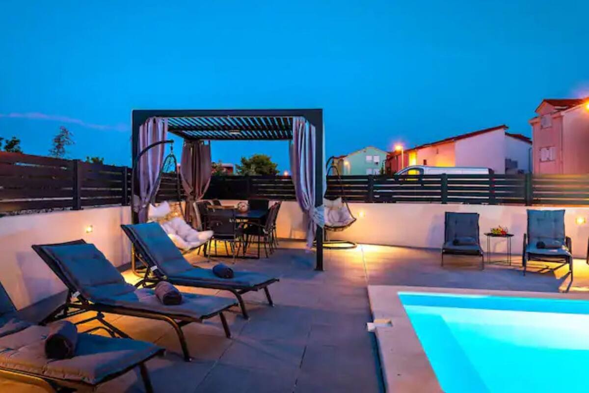 Villa (Villa With Pool) | Outdoor pool