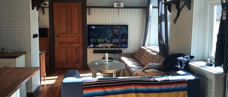 Quarto, 1 quarto, para fumantes | Área de estar