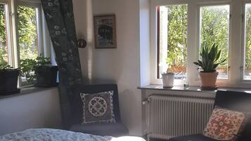 Room, 1 Bedroom, Smoking | 1 bedroom