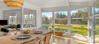"Tayana" - 500m from the sea by Interhome