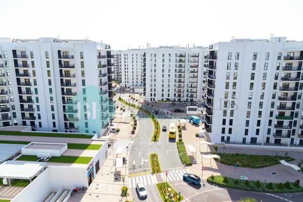 Aerial view - Bloomfields STU Partial Canal View (Abu Dhabi)