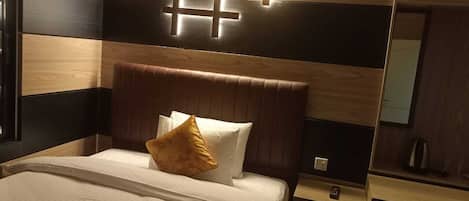 Superior Suite, City View | In-room safe, desk, laptop workspace, free WiFi